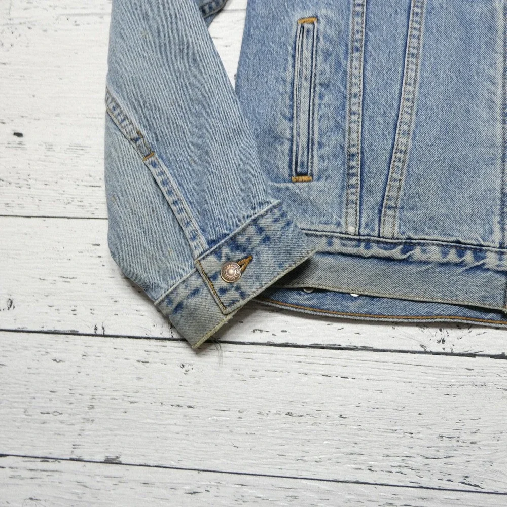 VINTAGE Levi's Jacket Mens XL Blue Jean Denim Trucker Button Front